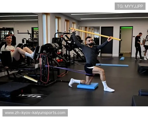 足球训练中的竞技状态与恢复周期